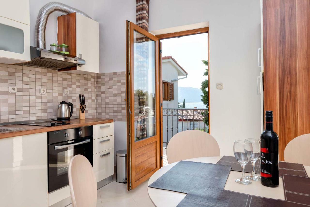 Apartmani Zlataric Stari Grad  Exterior foto